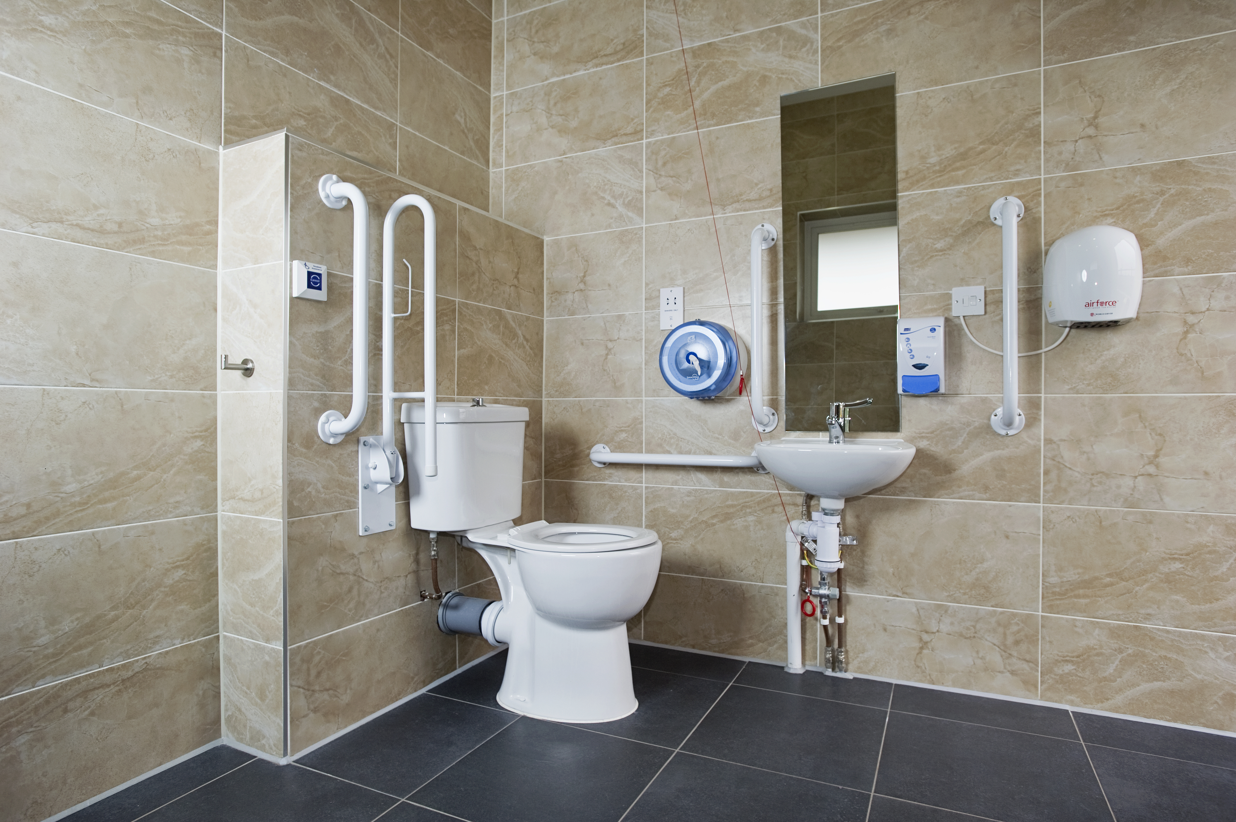Image of an accessible bathroom