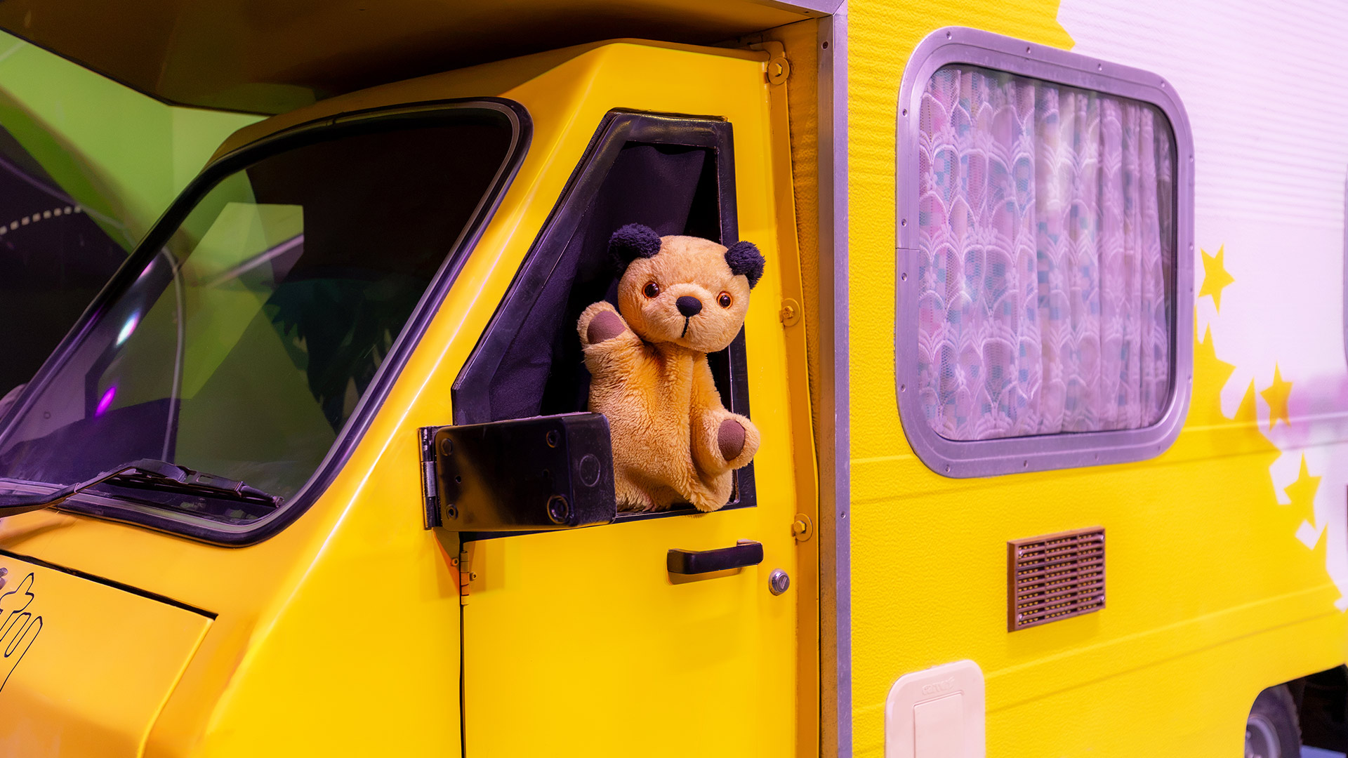 1920X1080 Meet Sooty